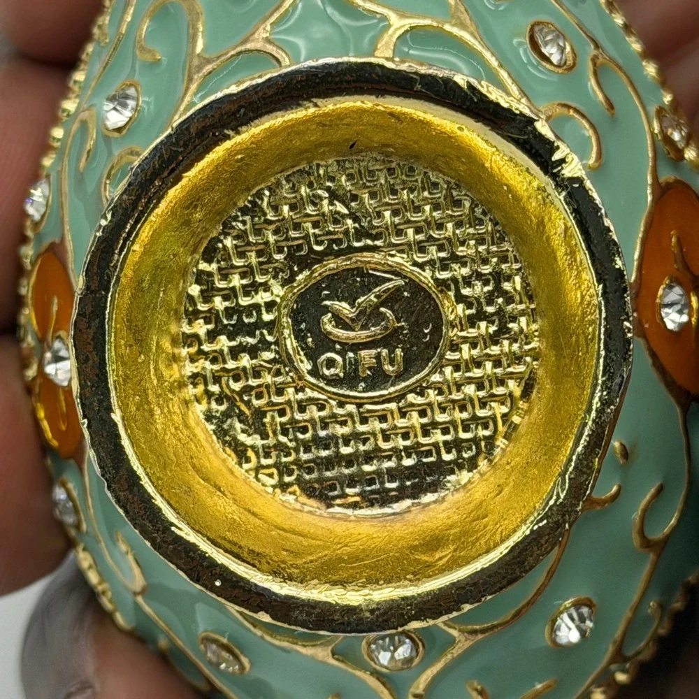 QIFU Aladdin Lamp Colorful Enamel Bejeweled Hinged Trinket Box Magnetic Close